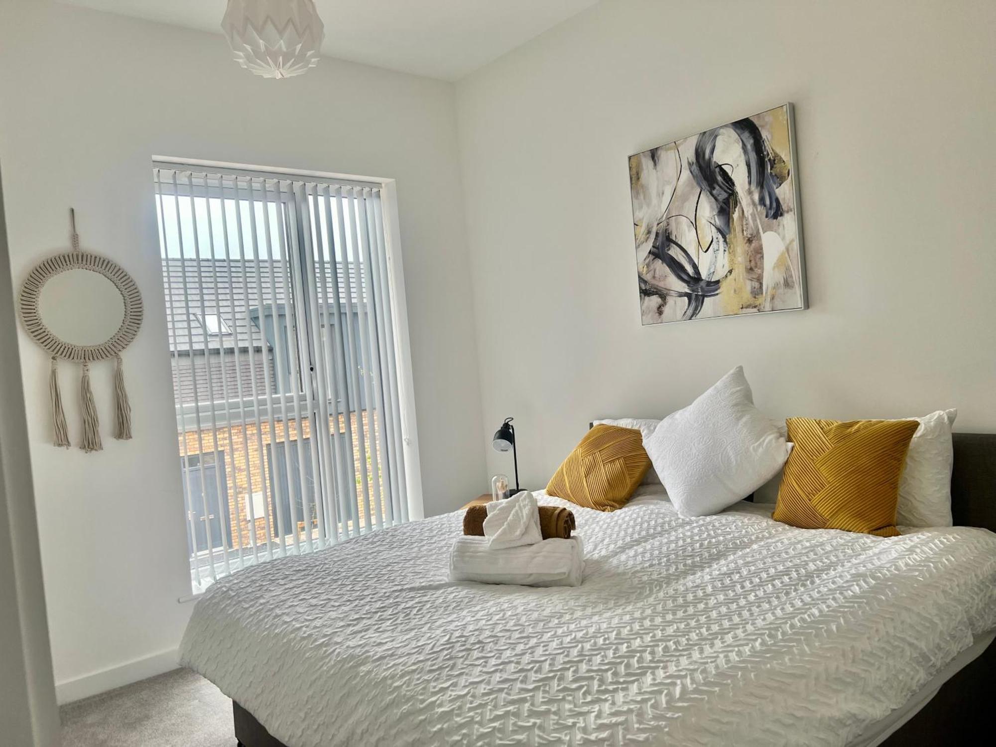 The Parkes A Stylish 3Br House, 5 Mins From Central Birmingham Close To The Edgbaston Stadium, The Hippodrome, Uob, Aston And Bcu, China Town, Kings Heath Bhx Airport And Much More エクステリア 写真