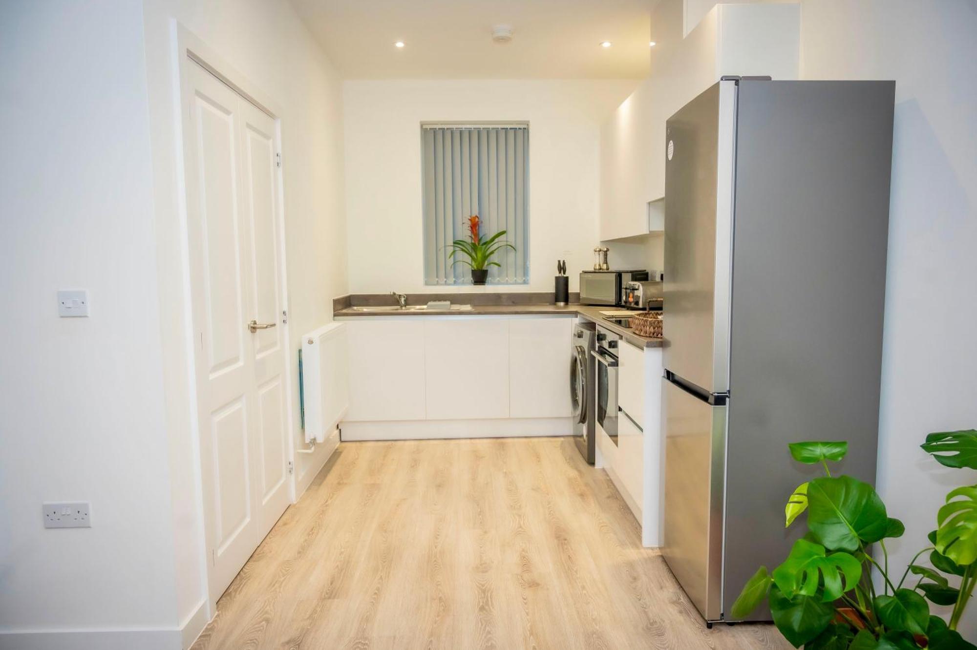 The Parkes A Stylish 3Br House, 5 Mins From Central Birmingham Close To The Edgbaston Stadium, The Hippodrome, Uob, Aston And Bcu, China Town, Kings Heath Bhx Airport And Much More エクステリア 写真