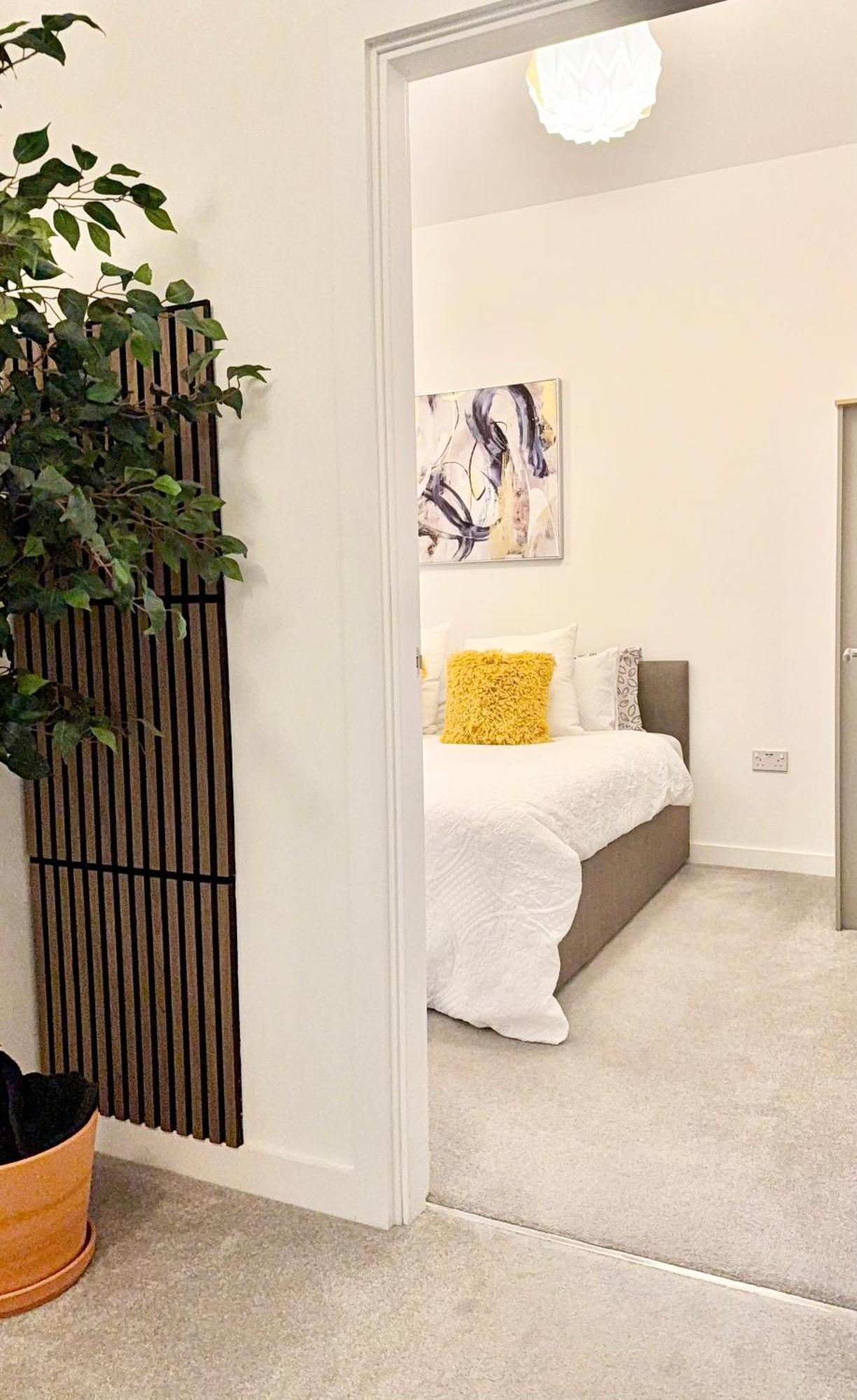 The Parkes A Stylish 3Br House, 5 Mins From Central Birmingham Close To The Edgbaston Stadium, The Hippodrome, Uob, Aston And Bcu, China Town, Kings Heath Bhx Airport And Much More エクステリア 写真